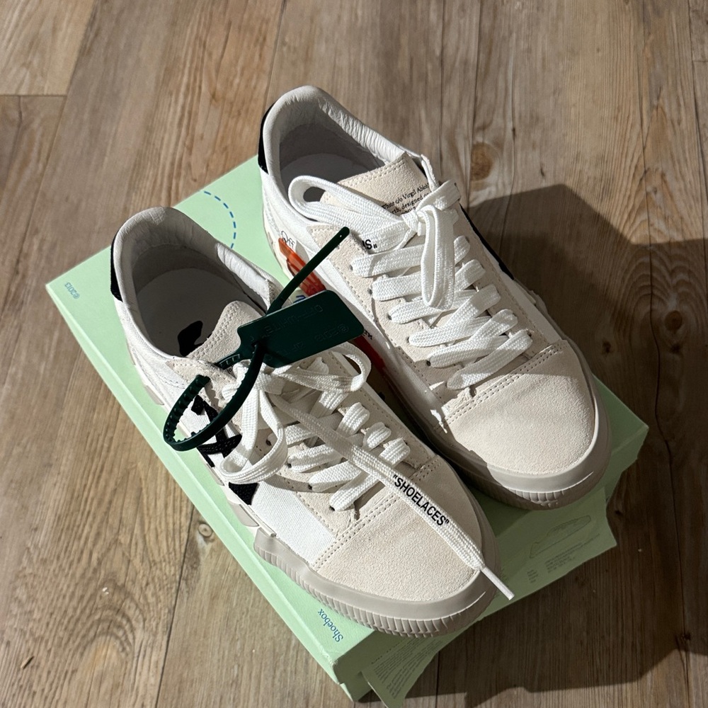Off-White White c/o Virgil Abloh suede and canvas